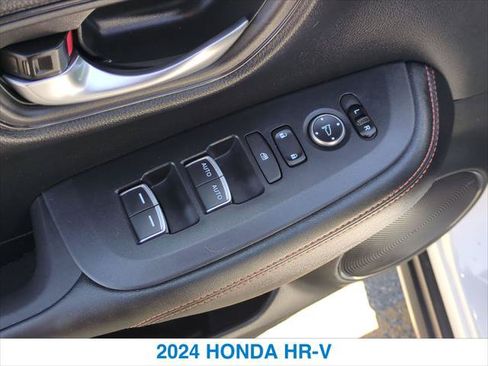 Used 2024 Honda HR-V Sport image 13