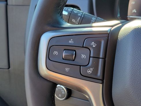 Used 2024 Chevrolet Tahoe Z71 w/ Luxury Package image 30