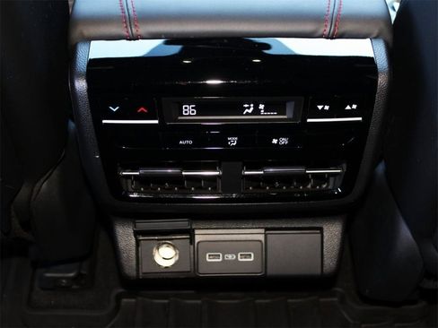 Used 2023 Acura MDX A-Spec image 15