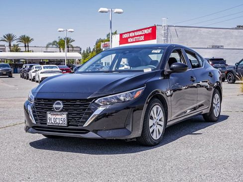 Used 2024 Nissan Sentra S FWD image 8