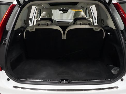 Used 2019 Volvo XC90 T6 Momentum w/ Protection Package Premier AWD/4WD image 27