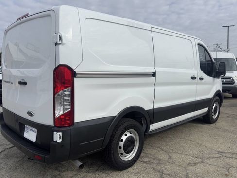 Used 2021 Ford Transit 150 Low Roof image 9