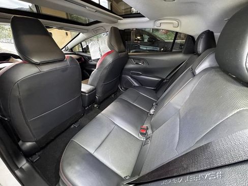 Used 2024 Toyota Prius Prime Premium FWD image 41
