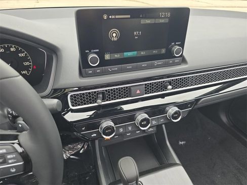 New 2026 Honda Civic Sport image 30