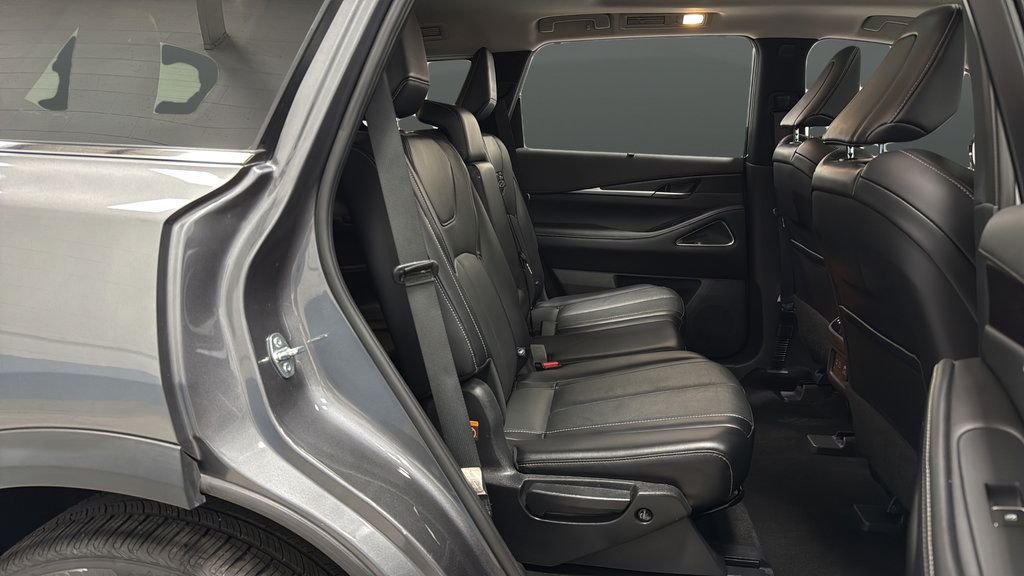 Used 2024 INFINITI QX60 Sensory w/ Vision Package AWD/4WD image 25