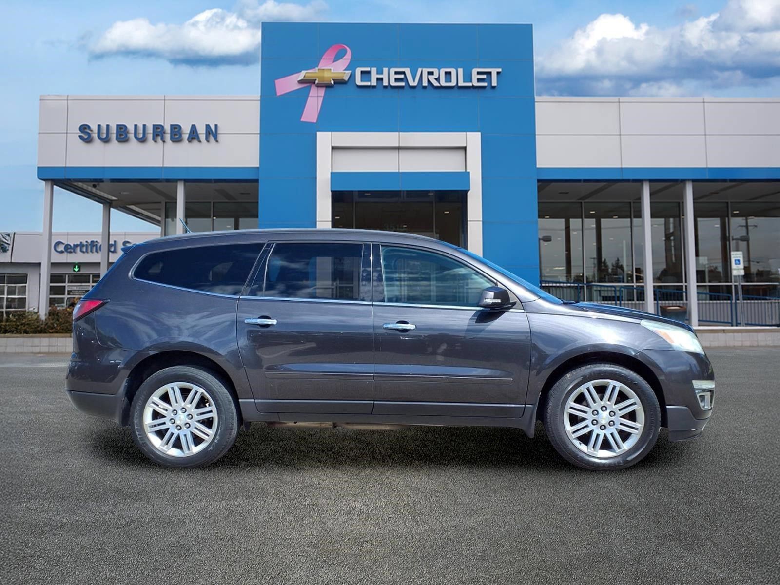 Used 2014 Chevrolet Traverse LT w/ All-Star Edition FWD image 4