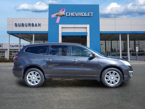 Used 2014 Chevrolet Traverse LT w/ All-Star Edition FWD image 4
