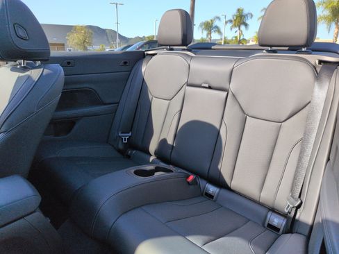 Used 2022 BMW 430i Convertible w/ M Sport Package image 30