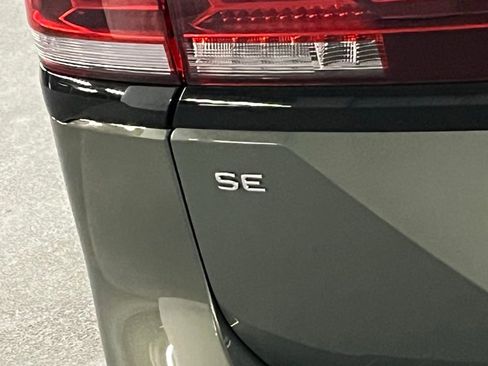 New 2026 Volkswagen Atlas Peak Edition AWD/4WD image 38