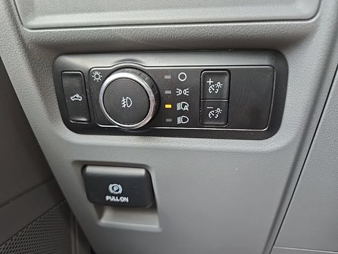Used 2024 Ford F150 XLT AWD/4WD image 56