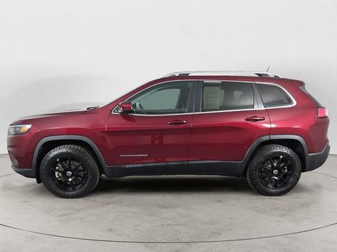 Used 2019 Jeep Cherokee Latitude w/ Popular Appearance Group image 2