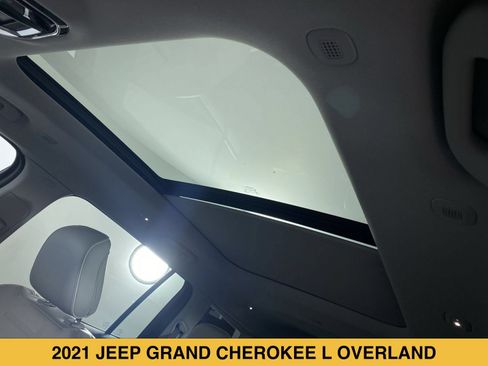 Used 2021 Jeep Grand Cherokee L Overland AWD/4WD image 11