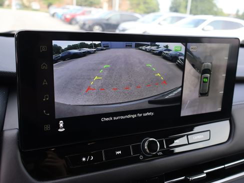 Used 2025 Mitsubishi Outlander SE FWD image 27