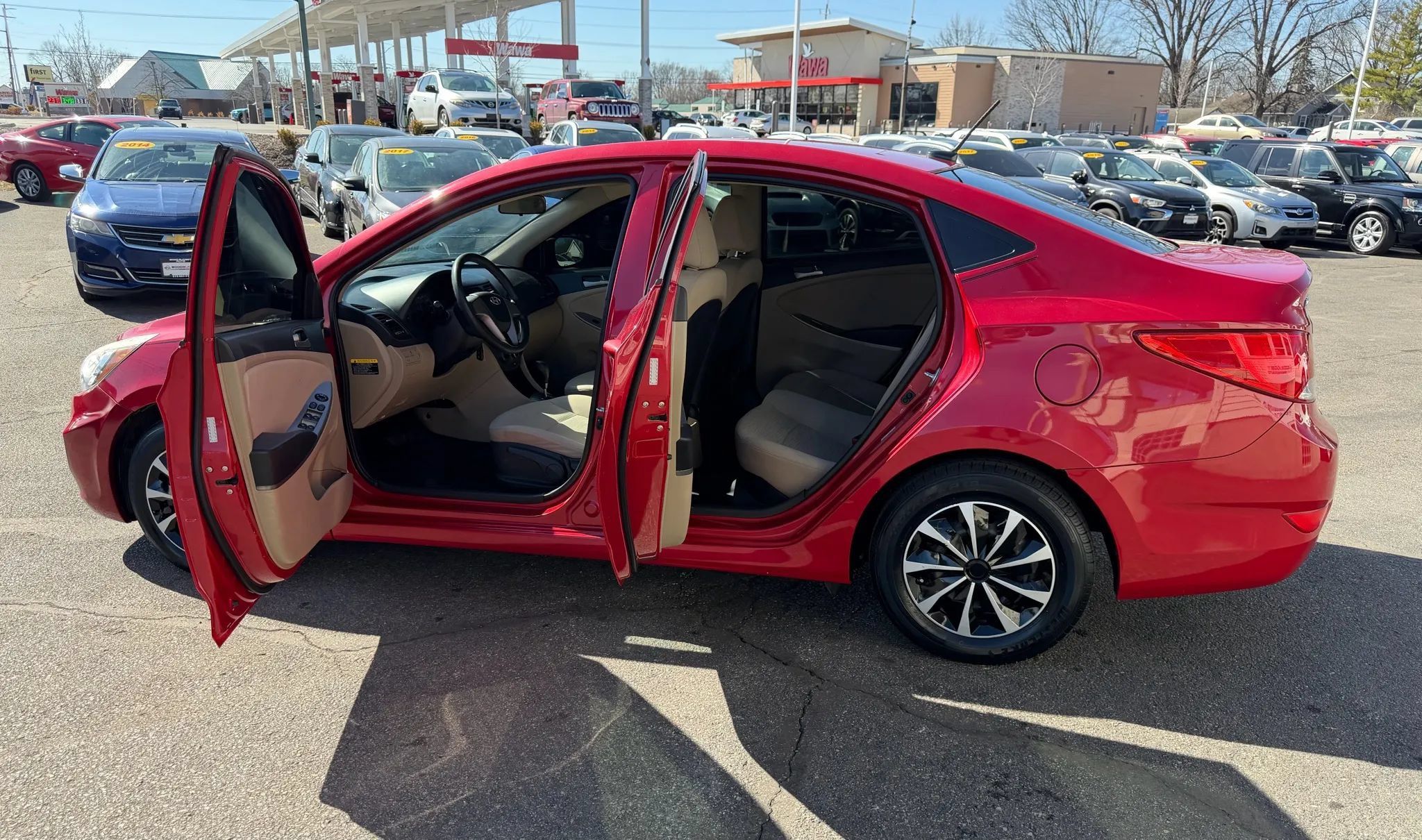 Used 2016 Hyundai Accent SE FWD image 17