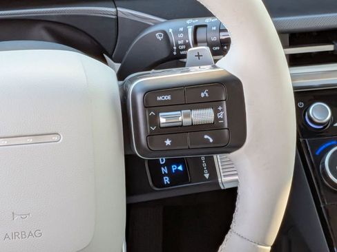 New 2026 Hyundai Santa Fe SE image 18