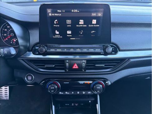 Used 2020 Kia Forte GT-Line w/ GT-Line Premium Package image 16