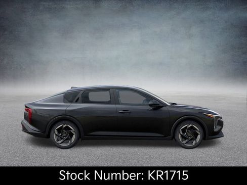 New 2025 Kia K4 EX image 8