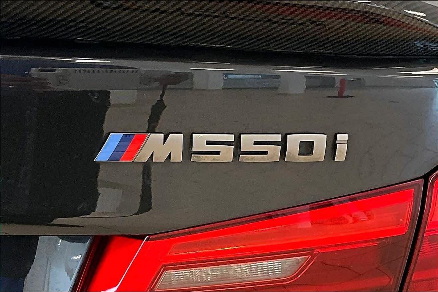 Used 2019 BMW M550i xDrive AWD/4WD image 29