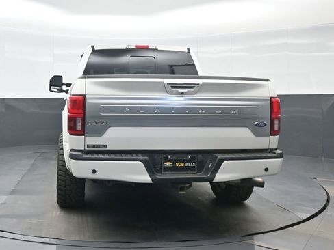 Used 2019 Ford F150 Platinum w/ Equipment Group 701A Luxury AWD/4WD image 5