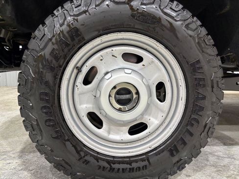 Used 2015 Ford F250 XL AWD/4WD image 26