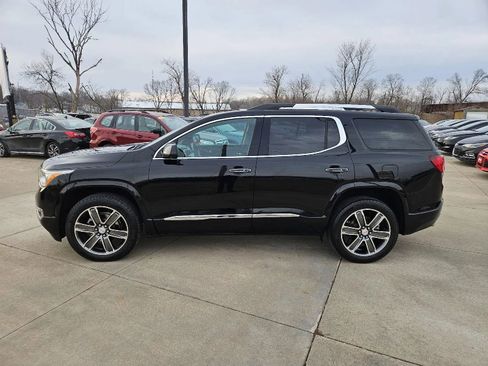Used 2017 GMC Acadia Denali w/ Technology Package image 4
