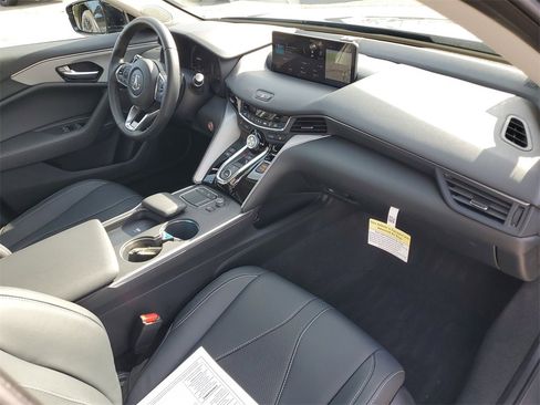 Certified 2025 Acura TLX w/ Technology Package image 4