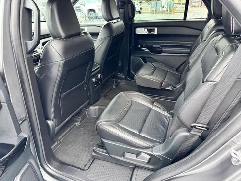 Used 2023 Ford Explorer ST w/ Equipment Group 401A image 15