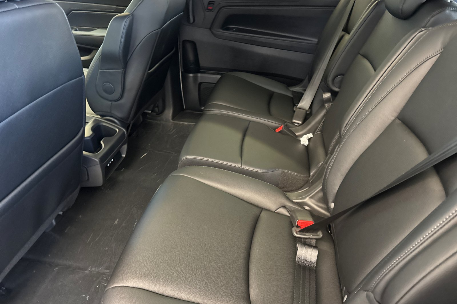 New 2027 Honda Odyssey EX-L image 11