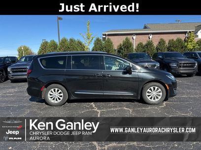 Used 2018 Chrysler Pacifica Touring-L