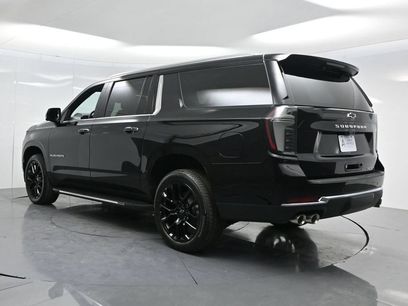 New 2026 Chevrolet Suburban Premier