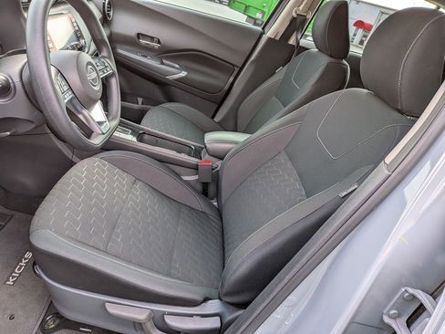 Certified 2024 Nissan Kicks SV w/ Exterior Package image 14