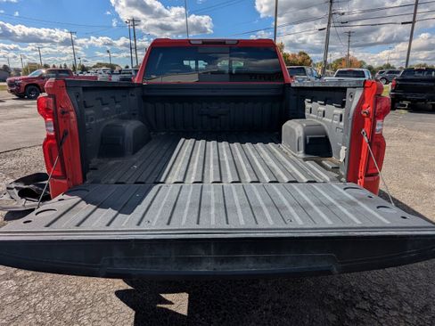 Used 2022 Chevrolet Silverado 1500 LT Trail Boss w/ LT Trail Boss Premium Package image 5