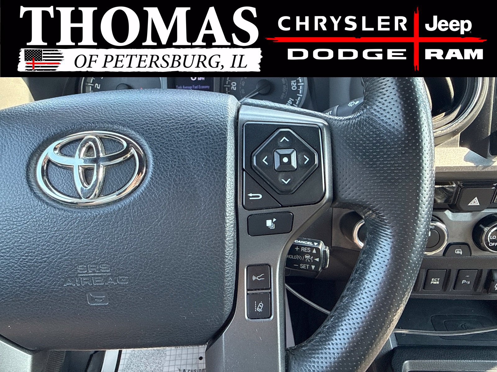 Used 2018 Toyota Tacoma TRD Sport w/ Technology Package AWD/4WD image 16