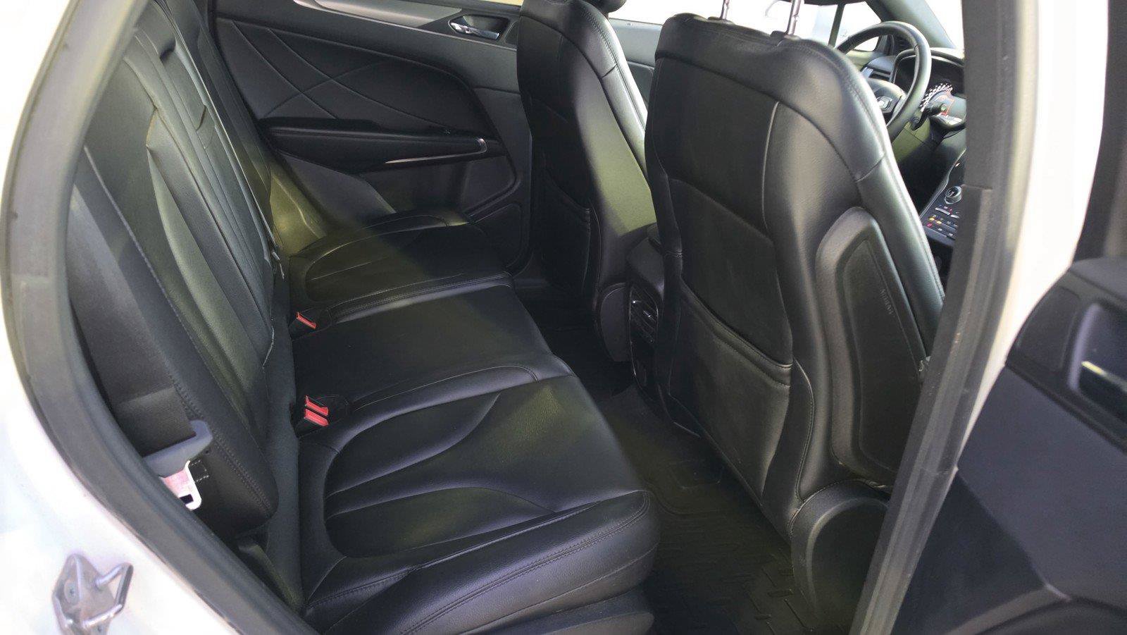 Used 2016 Lincoln MKC Premiere FWD image 27