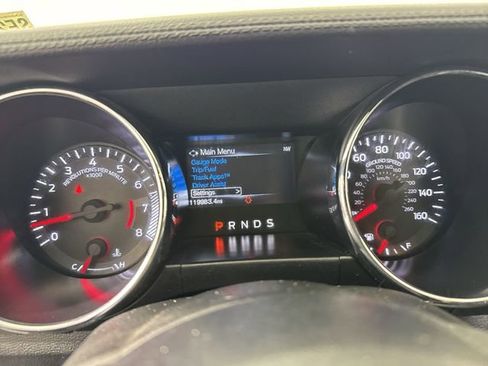 Used 2015 Ford Mustang Coupe RWD image 14
