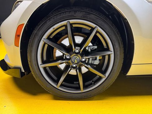 Used 2016 MAZDA MX-5 Miata Club image 10