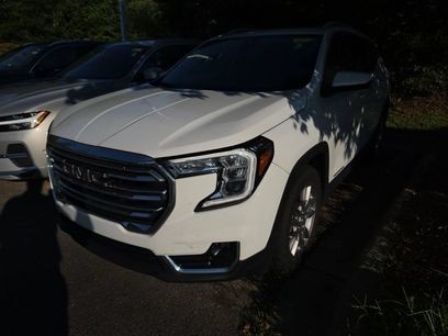 Used 2022 GMC Terrain SLT