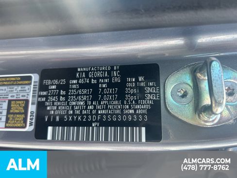Used 2025 Kia Sportage LX FWD image 35