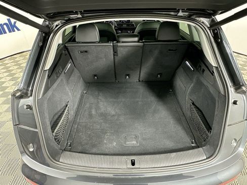 Used 2018 Audi Q5 2.0T Premium AWD/4WD image 33