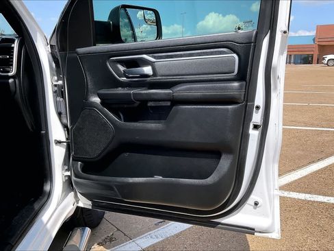 Used 2019 RAM 1500 Big Horn RWD image 27