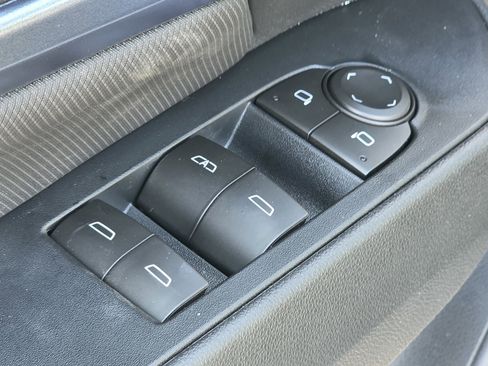 New 2026 Chevrolet Equinox EV LT w/ LPO, Blackout Package image 19