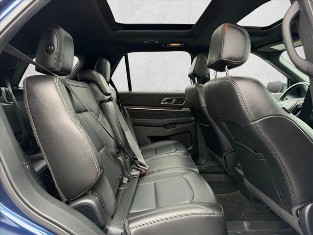 Used 2017 Ford Explorer Limited AWD/4WD image 23