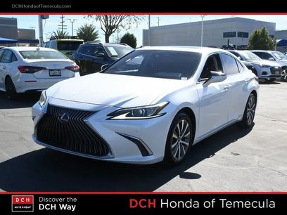 Used 2020 Lexus ES 300h w/ Premium Package