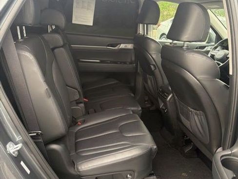 Used 2023 Hyundai Palisade SEL image 30