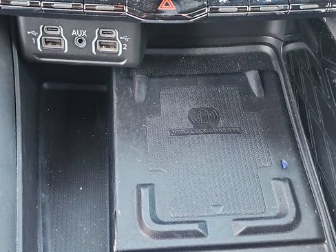Certified 2021 Dodge Durango Citadel w/ Premium Entertainment Group RWD image 9