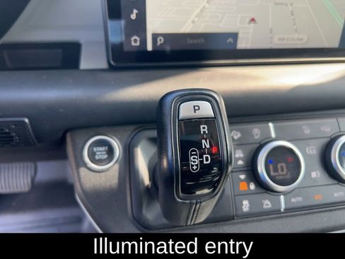 Used 2020 Land Rover Defender 110 HSE image 13