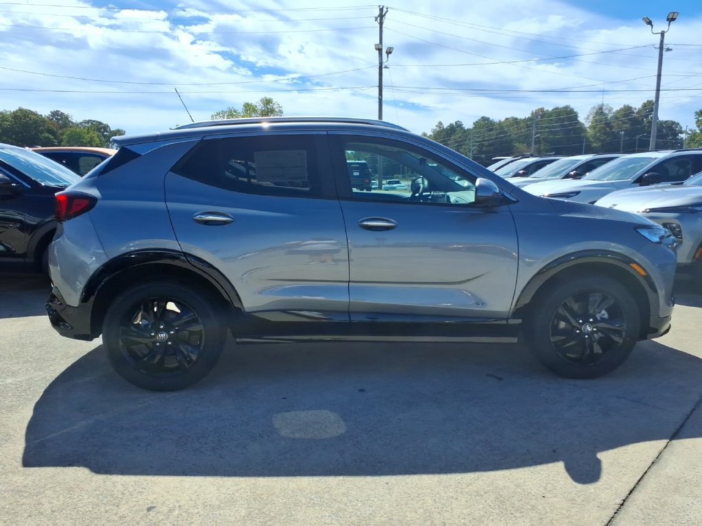 New 2026 Buick Encore GX Sport Touring w/ Comfort Package FWD image 8