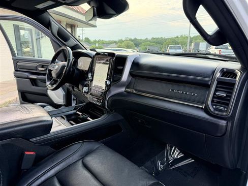 Used 2021 RAM 1500 Limited AWD/4WD image 13