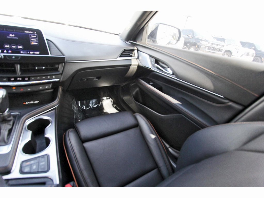 Certified 2025 Cadillac CT4 Sport RWD image 10