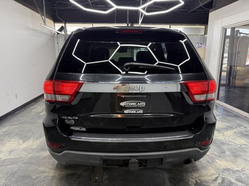 Used 2012 Jeep Grand Cherokee Overland AWD/4WD image 7